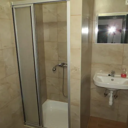 Bed & Breakfast Varkor Panzio *