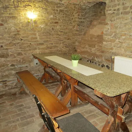 Bed & Breakfast Varkor Panzio *