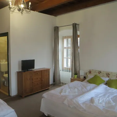 Bed & Breakfast Varkor Panzio *